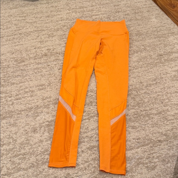 ALO Yoga  Orange Leggings Size Medium - Picture 6 of 7